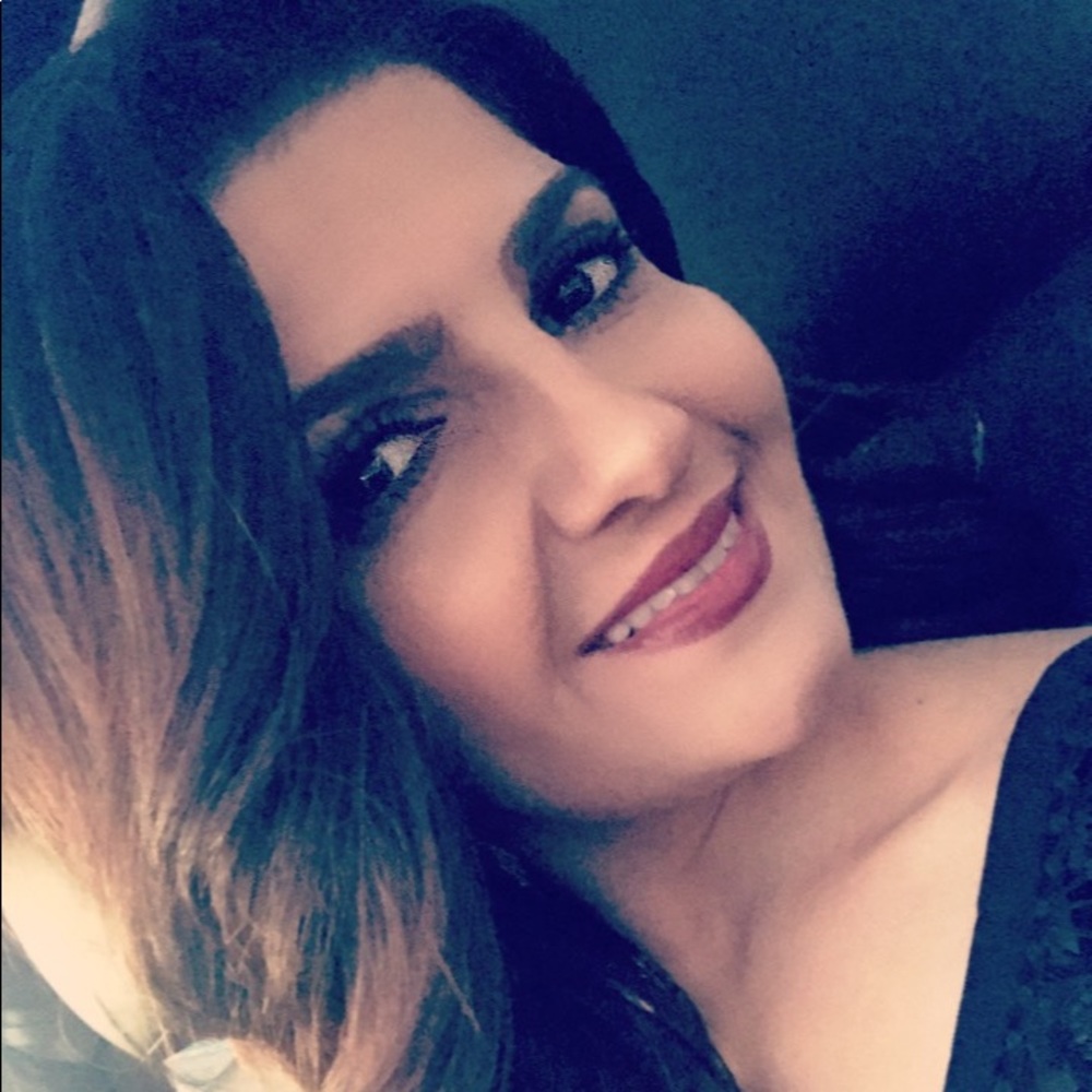 Meet your Posher, Jasmine